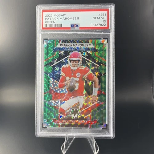 Patrick Mahomes II PSA 10 2023 Panini Mosaic Green Mosaic Chiefs #251 4843