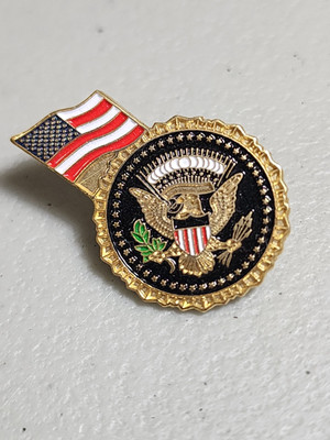 Presidential Seal Of The United States Lapel Pin, Hat Pin, Tie Tack 1-in