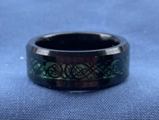 Spikes-tu Atop Swiss Tunsten Green Crushed CZ Wedding Band Size 7 •11.2g•