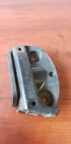 BMW 3ER E90 2007 STOßSTANGE HALTER HINTEN RECHTS 7118194 / 51.12 7118194