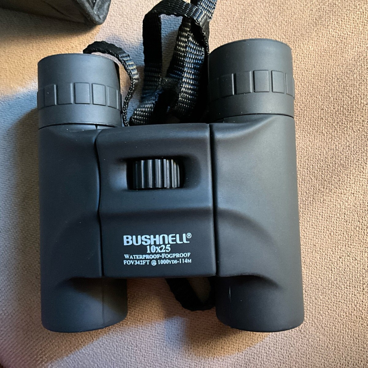 Bushnell 10x25 Binoculars Waterproof With Case FOV342FT