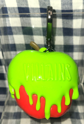 NEW Queen's Poison Apple DISNEY VILLAINS PocketBac Holder