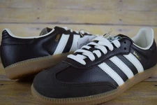 NIB Mens Adidas Samba OG JR0891 Dark Brown Shoes Sneakers Gum Off White