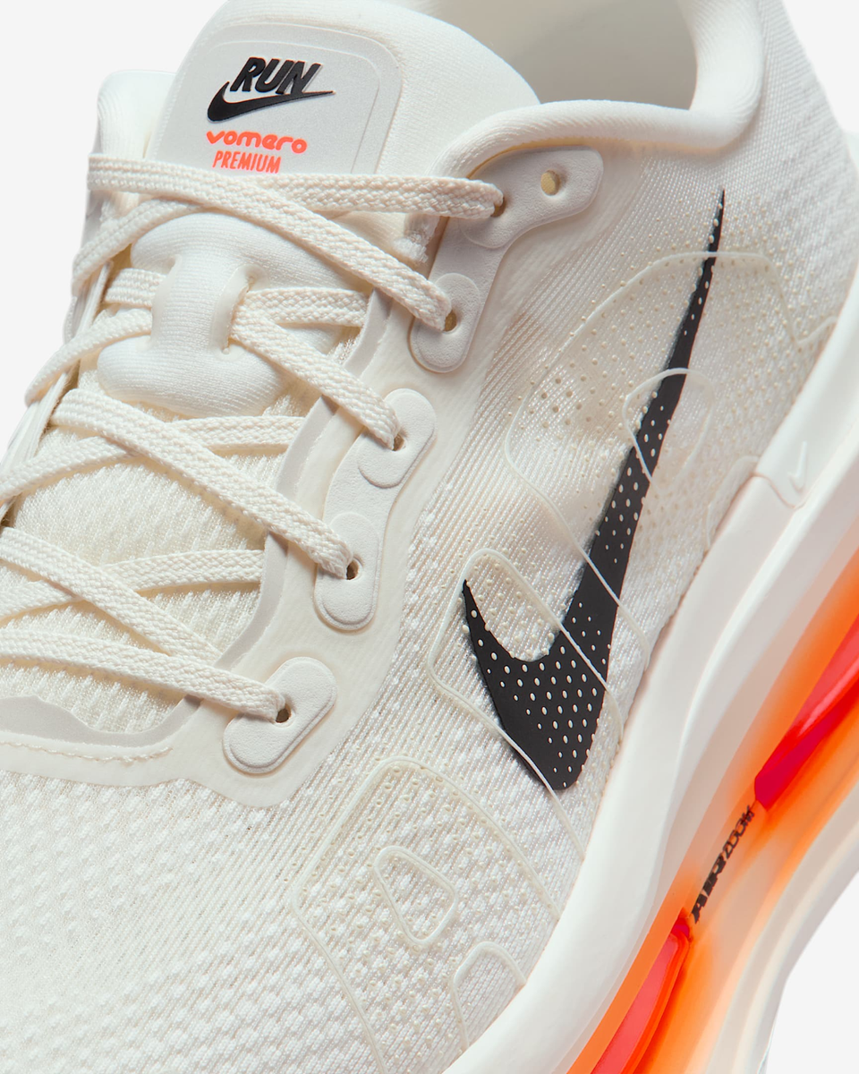 Nike Vomero Premium Sail Coconut Milk Total Orange IQ4035-100