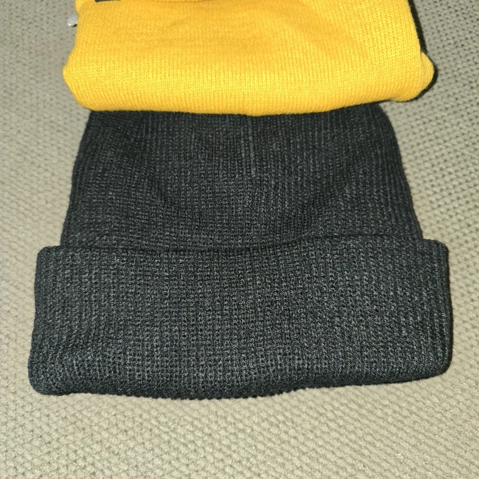 DC SHOE CO USA 2 PACK BEANIES INCLUDES 1 Fleece Lined Beanie One Size - Image 3 of 4
