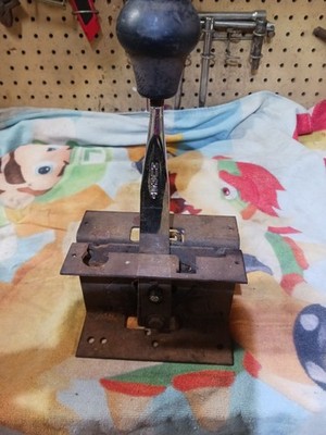 Hurst Vintage 3 Speed Auto Shifter 
