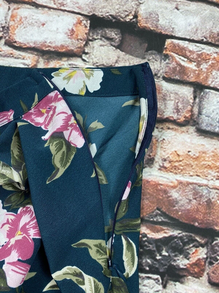 Falda Lápiz Volcom Damas Mediana 8 Floral Cremallera Lateral Recta Para Mujer Foto 4 de 4