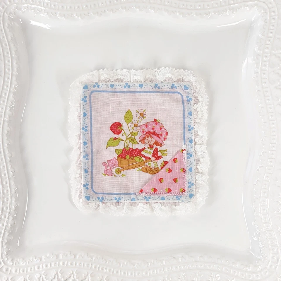 Mini bolsillo vintage de tela de encaje para hadas de dientes de fresa de 6" Foto 2 de 4