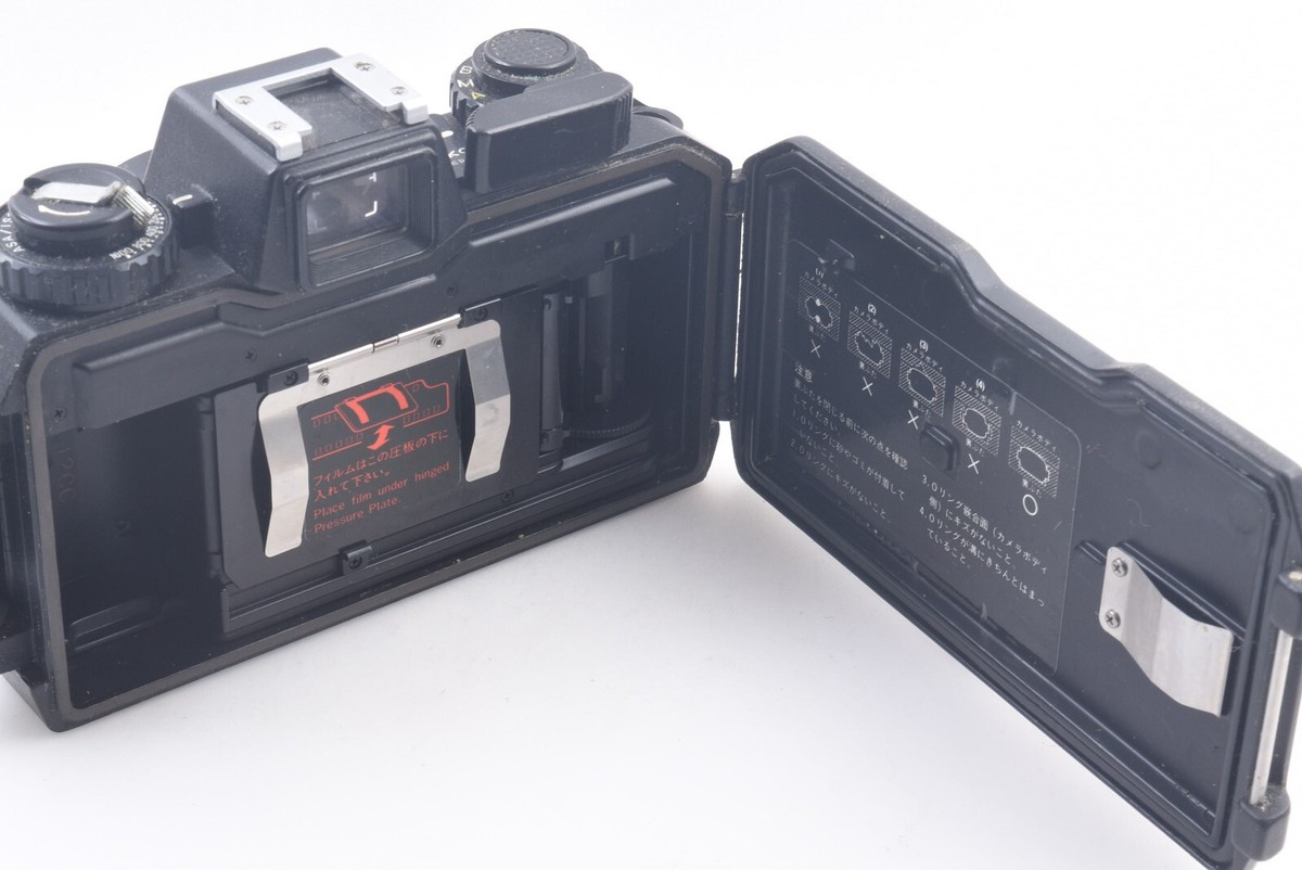 Nikonos Ⅳ-A Nikonos IV-A Waterproof Underwater 35mm Camera Body, Black