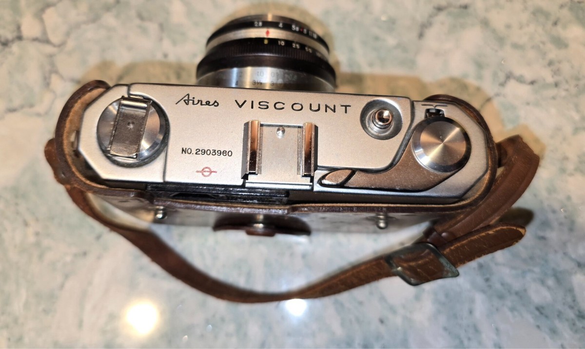 Aires VISCOUNT H CORAL 45mm fl2.8 Rangefinder 35mm film Camera