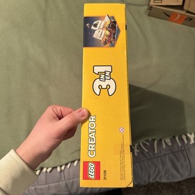 LEGO Creator 3-in-1 Pirate Ship (31109) - Brand New - SEALED RETIRED Set