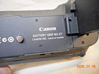 Genuine Canon BG-E7 Battery Grip for EOS 7D DSLR  Camera — photo 5