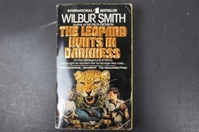 The Leopard Hunts in Darkness Wilbur Smith 1986 First Edition Fawcett Crest PB
