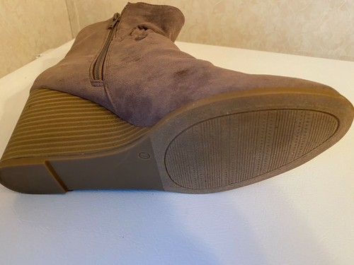 Dolce women shoes 3.5 wedge heel New beige suede zipper on the side mojo moxy - Picture 6 of 6