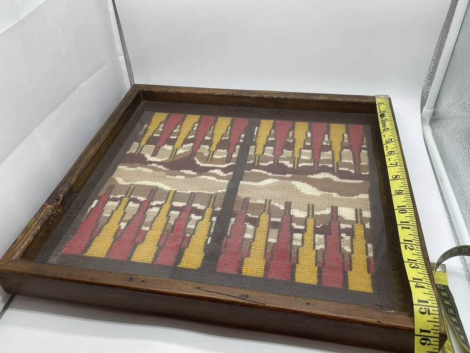 Tablero Backgammon Aguja De Colección Enmarcado Granate y Puntos Dorados Único Difícil de Encontrar Foto 3 de 4