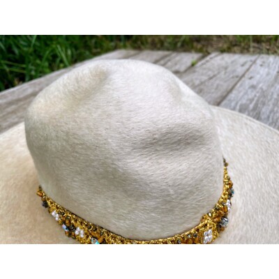 Vintage 1960s Felted Wool Bucket Hat Rhinestone Pearl Band  display picture 2