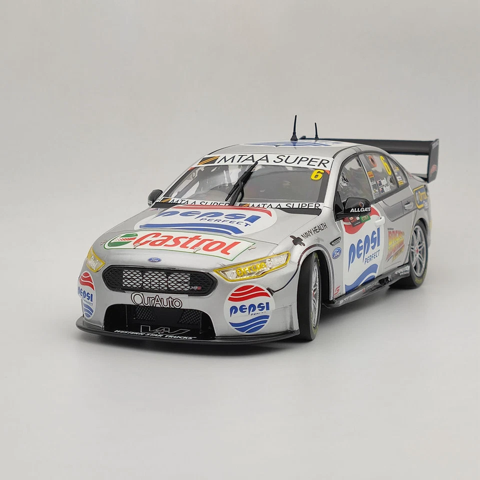 1/18 Apex Ford FG Falcon 2015 V8 SUPERCARS 600 Back to the Future #6 AD81413 - Image 4 of 4