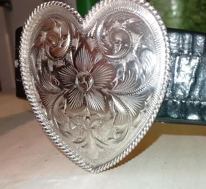 Vogt Silversmiths Solid Sterling Silver Heart Shaped Belt  display picture 1