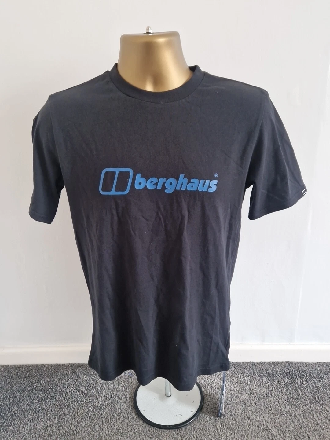BERGHAUS Organic Big Colour Logo T-Shirt Size Small Mens Black Blue New