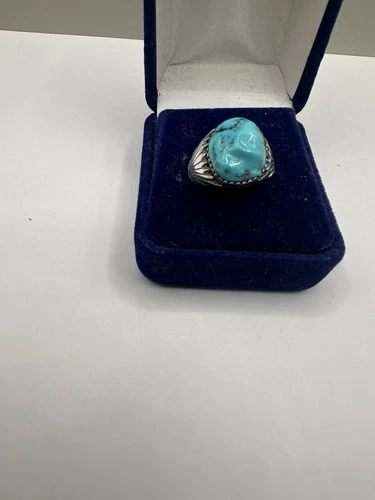 Native American Woman’s Turquoise Ring Size 7 Signed RB Vintage Sterling Silver