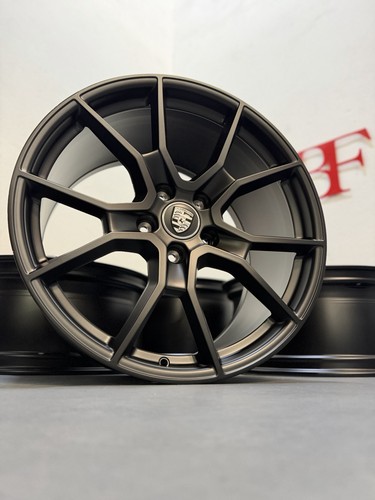 Original Porsche Taycan 9J1 Felgen 21 Zoll 9J1601025BC 9J1601025BD RS Spyder