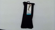 HUE Women's Relaxed Top Crew Socks One Size Black