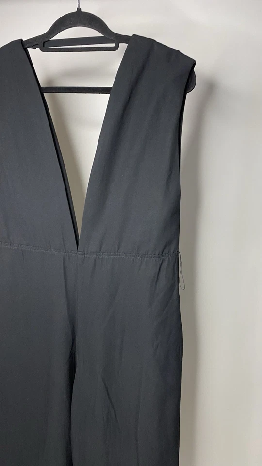 Moochi NZ Women's Small Sleeveless Deep V-Neck Wide Leg Cojett Jumpsuit Black - Image 2 of 4