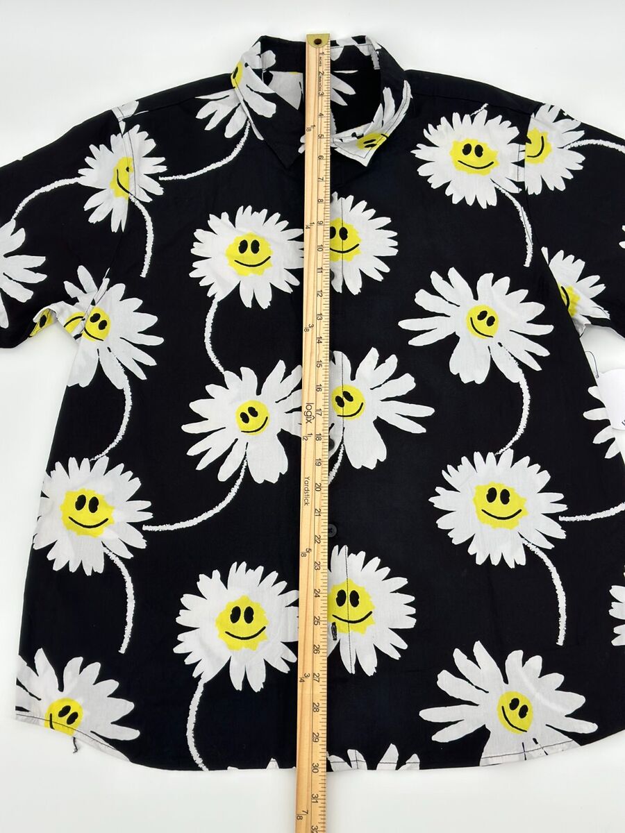 Neff Happy Smiley Face Flower Summer Daisy Floral Button Neff Happy Smiley Face Flower Summer Daisy Floral Button
