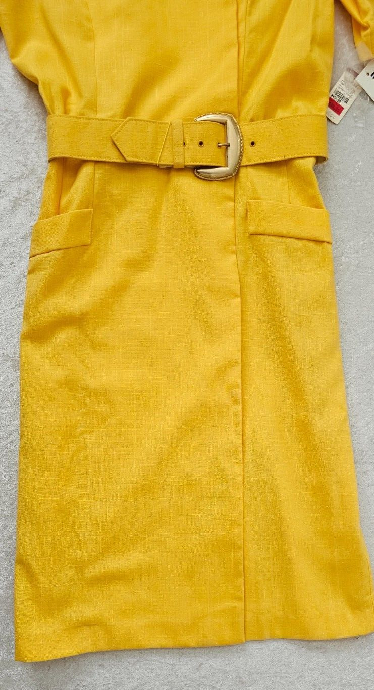 Vintage Retro 1970's Yellow Wrap Around Belted La… - image 6