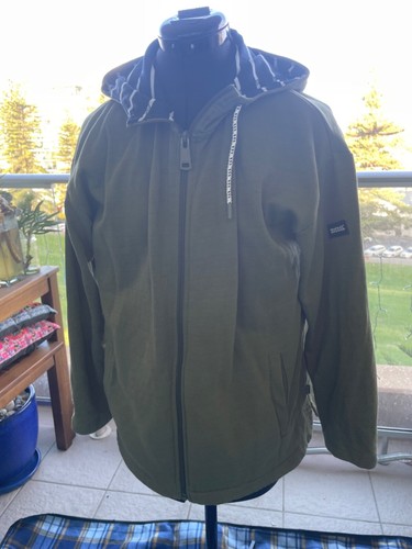 Regatta Great Outdoors Khaki Zip Up Jacket Size