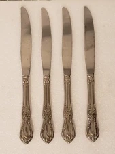 Oneida Distinction Deluxe KENNETT SQUARE 4 Dinner Knives Lot Set Flatware