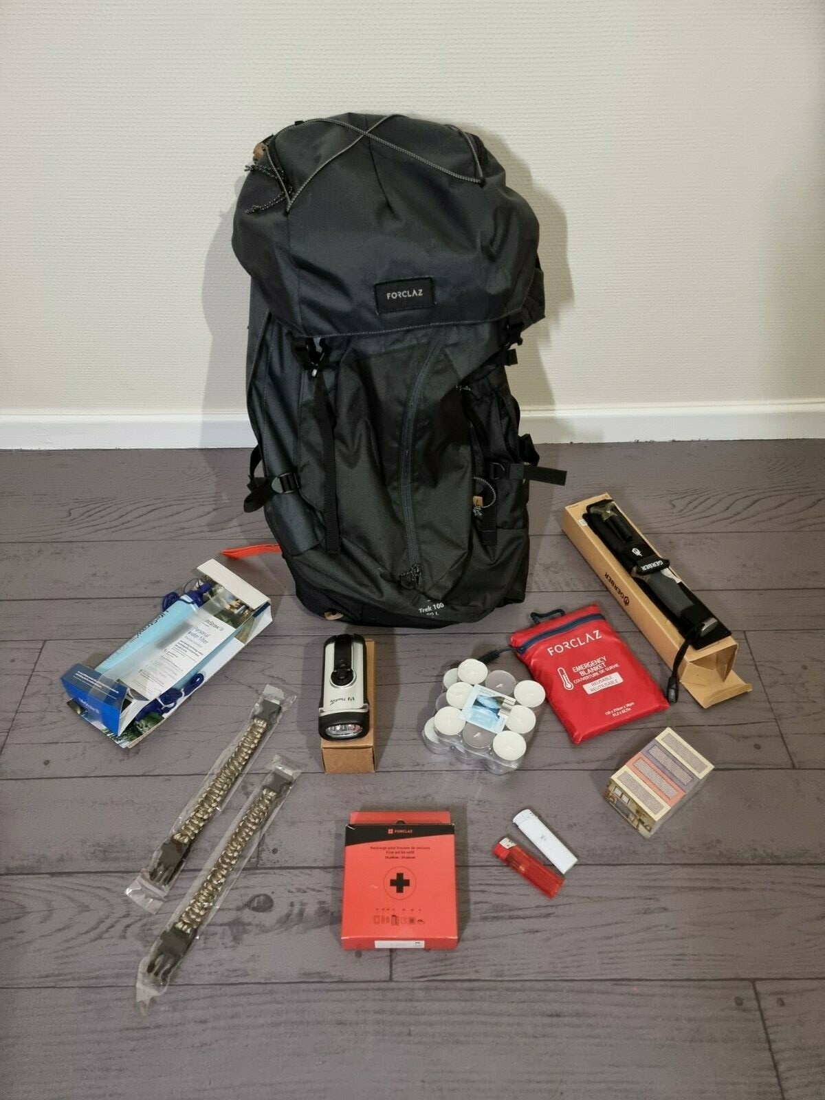 Kit de survie d'urgence pour autonomie en plein air face aux imprévus
