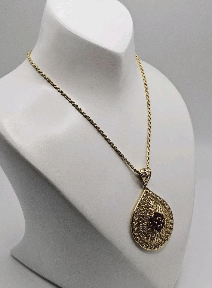 Collar colgante lágrima ornamentado granate vermeil plata esterlina Ross Simons 24" Foto 4 de 4