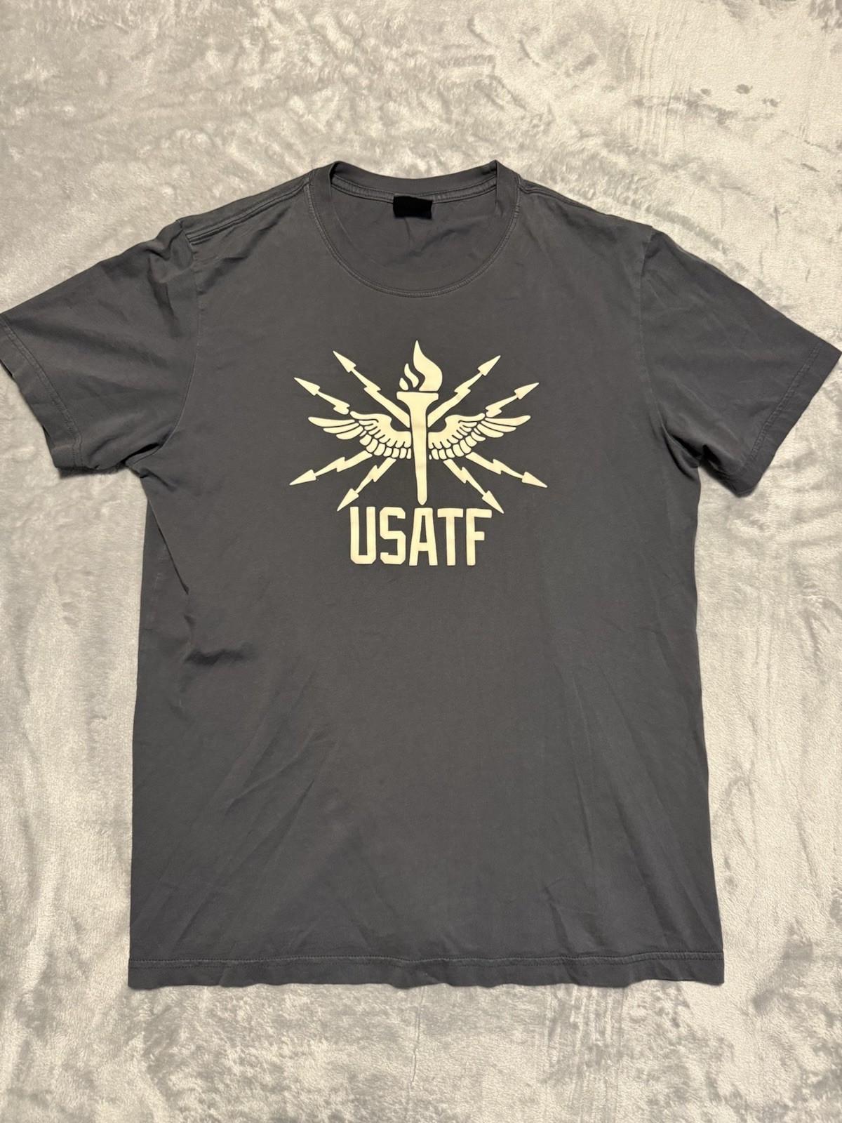USATF Nike TEE Athletic Cut Shirt Grey Short Sleeve Swoosh USA Track Field Large