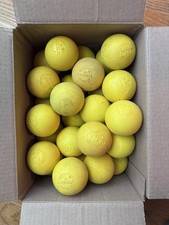 Zestaw 30 używanych kul lacrosse