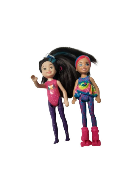 Barbie Chelsea Color Reveal Doll with 6 Surprises Party Series GTT26