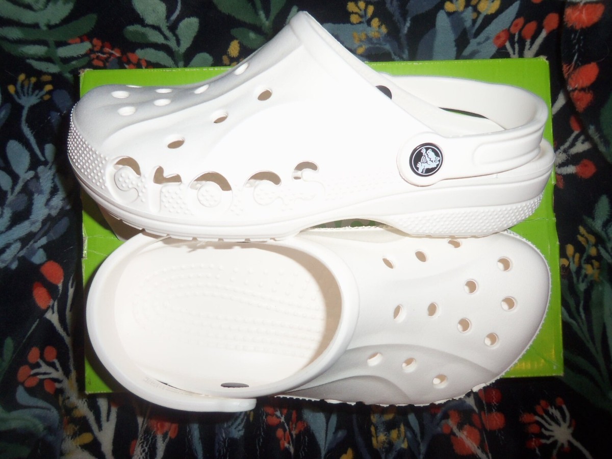Crocs Baya Clogs White Sandals Men display picture 2
