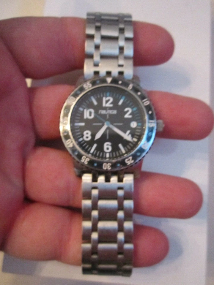 RELOJ NAUTICA SEÑORA - BISEL FRONTAL NEGRO GIRA ACERO INOXIDABLE CUARZO - BBA-38 Foto 3 de 4