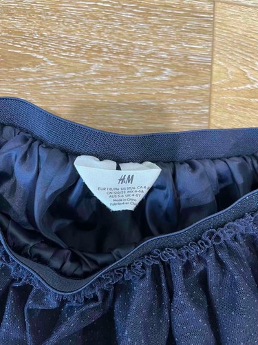 H&M Navy Blue Glitter Tulle Skirt Girls Dance Costume or Party Outfit 5-6 years - Picture 2 of 3