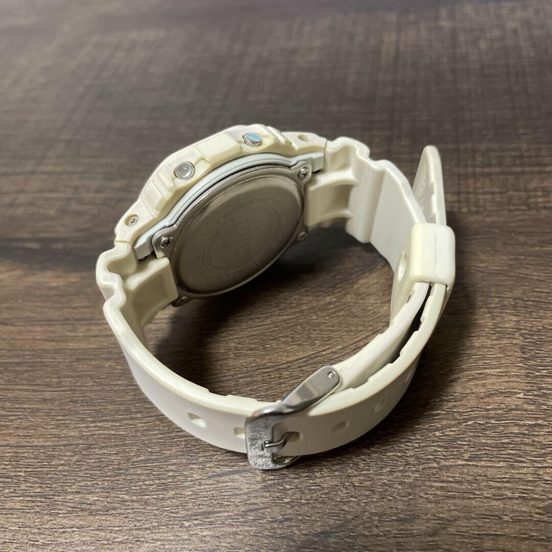 CASIO G-SHOCK DW-5600VT MHL Margaret Howell Limited Edition CASIO G-SHOCK DW-5600VT MHL Margaret Howell Limited Edition