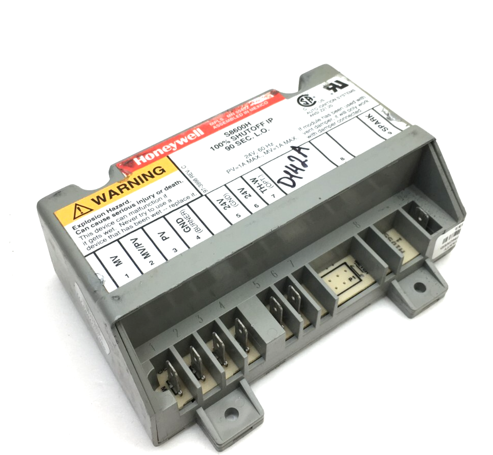 Honeywell S8600H1055 Pool/Spa Ignition Control Module - Used, Tested Working