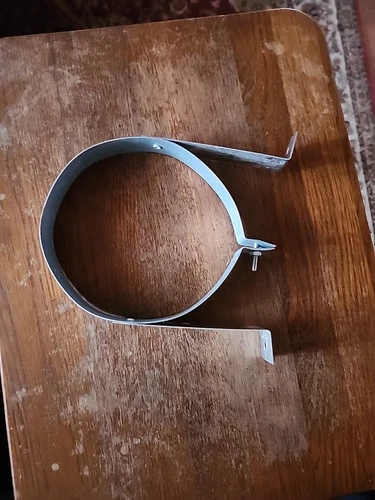 Hart & Cooley 6" Pipe wall Bracket 6RWB  