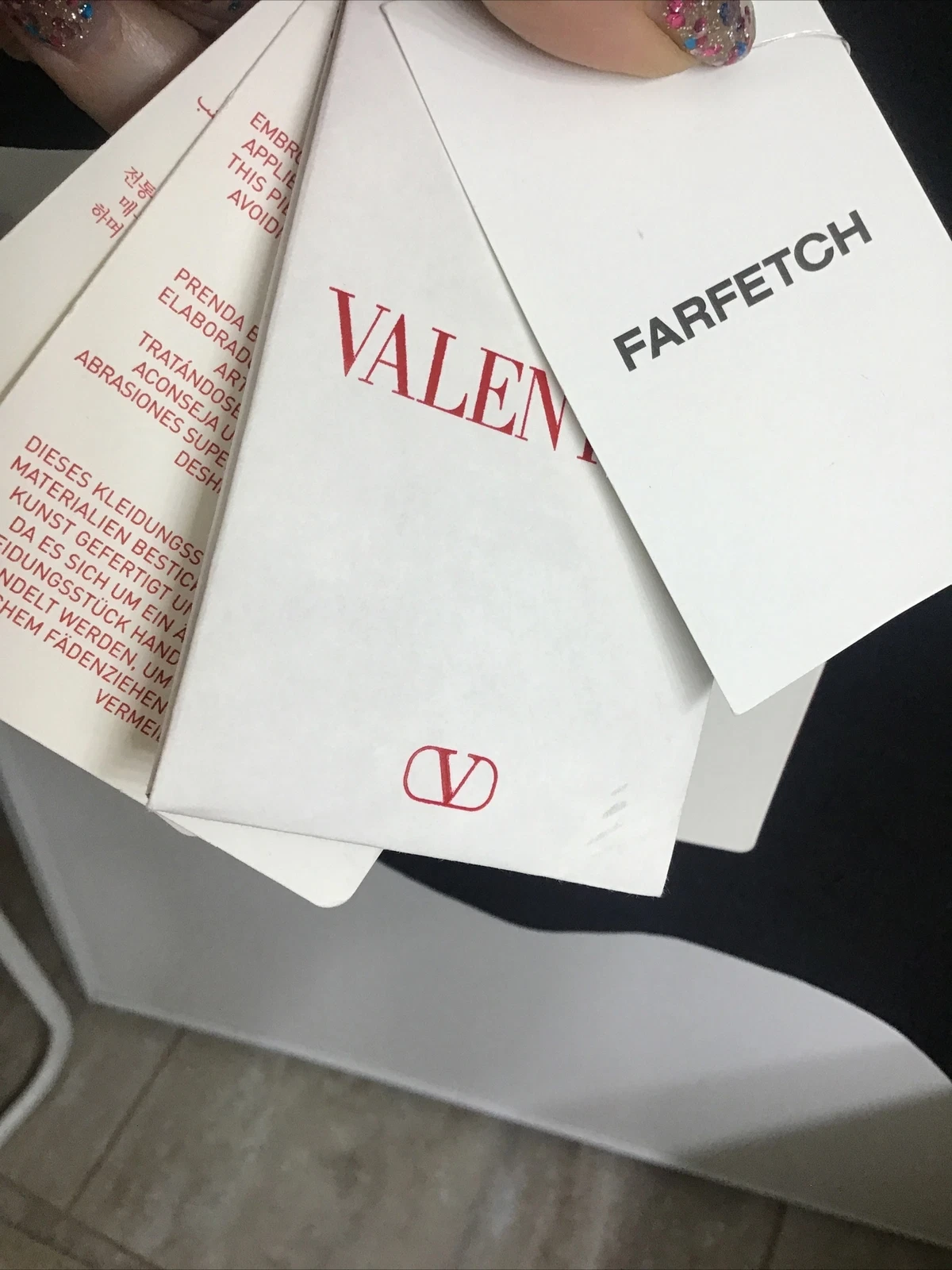 Abito corto Valentino nero crêpe tunica argento paillettes collo a V nuovo con etichette taglia 40