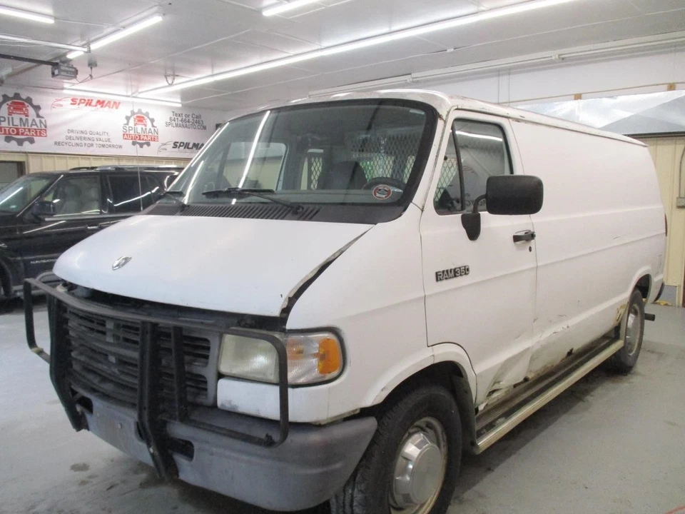(LOCAL PICKUP ONLY) Driver Left Fender Fits 95-97 DODGE 1500 VAN 1692322 Foto 2 de 4