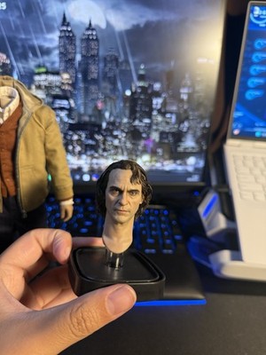 Inart Arthur Fleck Joker 2019 Joaquin Phoenix Figure 1/6  Custom Base