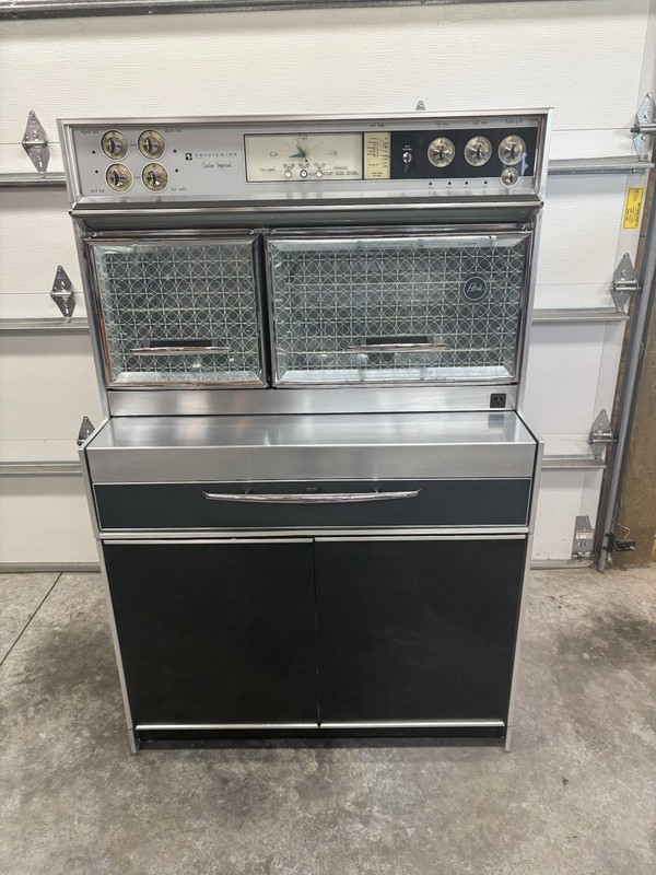 Frigidaire Flair Freestanding Double Oven Range 4 Coil Burners Knob Black