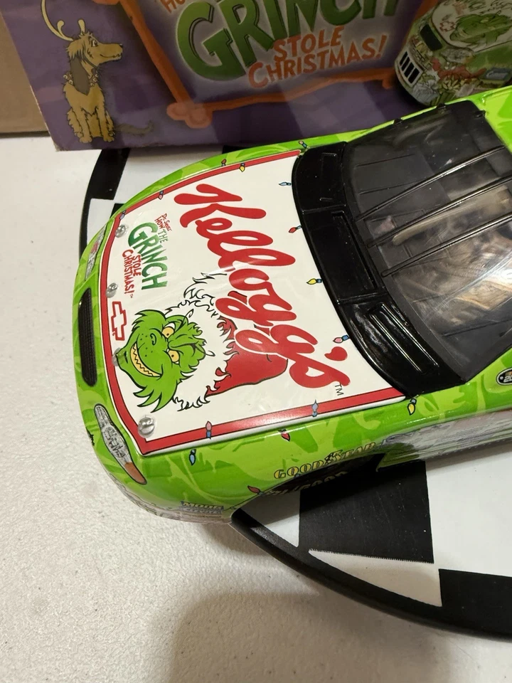 Terry Labonte #5 Kellogg’s The GRINCH CWB 2000 1/24 Nascar Diecast - Image 3 of 4