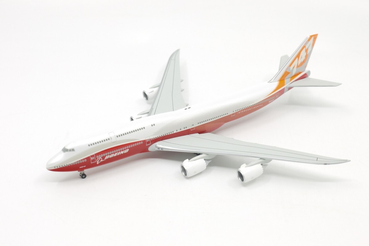 Hogan Wings 5415, Boeing 747-8 Intercontinental (On Ground), 1:400