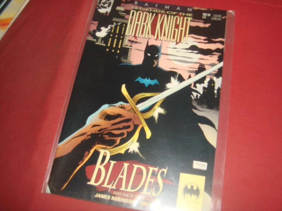 BATMAN LEGENDS OF THE DARK KNIGHT #32 James Robinson Tim Sale DC Comics 1992 NM
