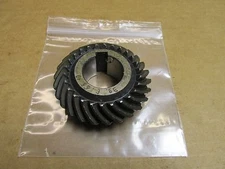 OCM Gear w/ Keyed Bore 26 TOOTH 32 mm ID 27.7 mm WIDTH 2 pcs